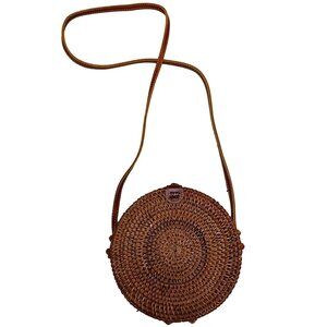 Handwoven Rattan Round Crossbody‎ Bag Leather Strap Button Closure Brown